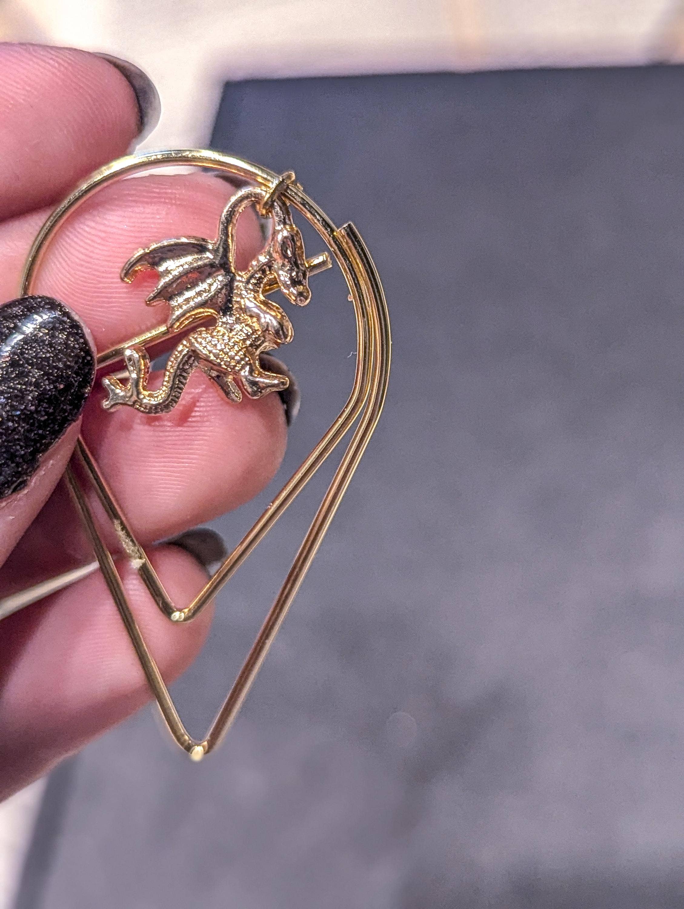 Bookish Trinkets - Wholesale Bookmark - Fantasy Flying Dragon Teardrop Metal Bookmark5