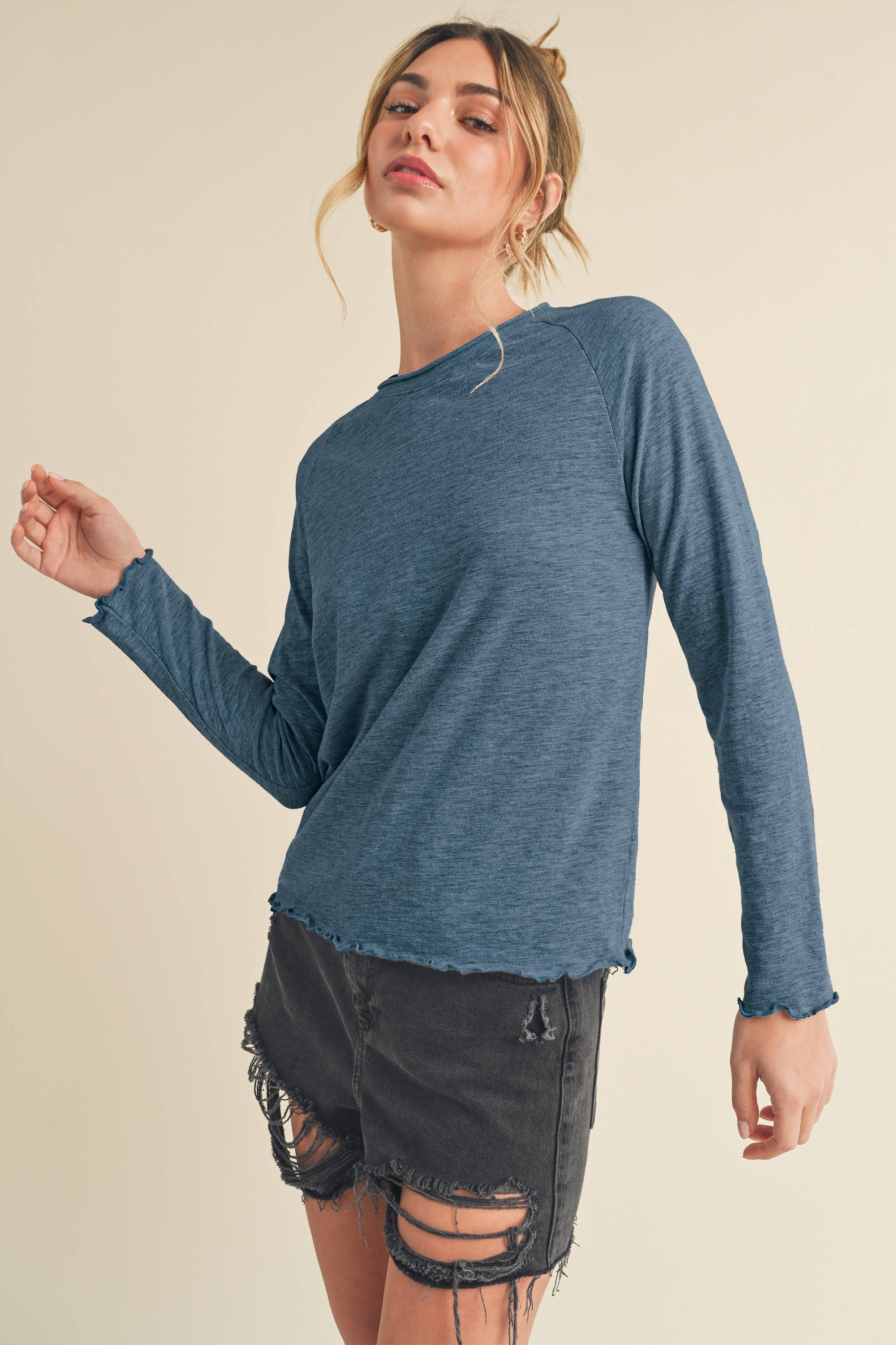 AEMI + CO - Wholesale T-Shirt - Women's - 8288DN Gwen Baby Long Sleeve Top34