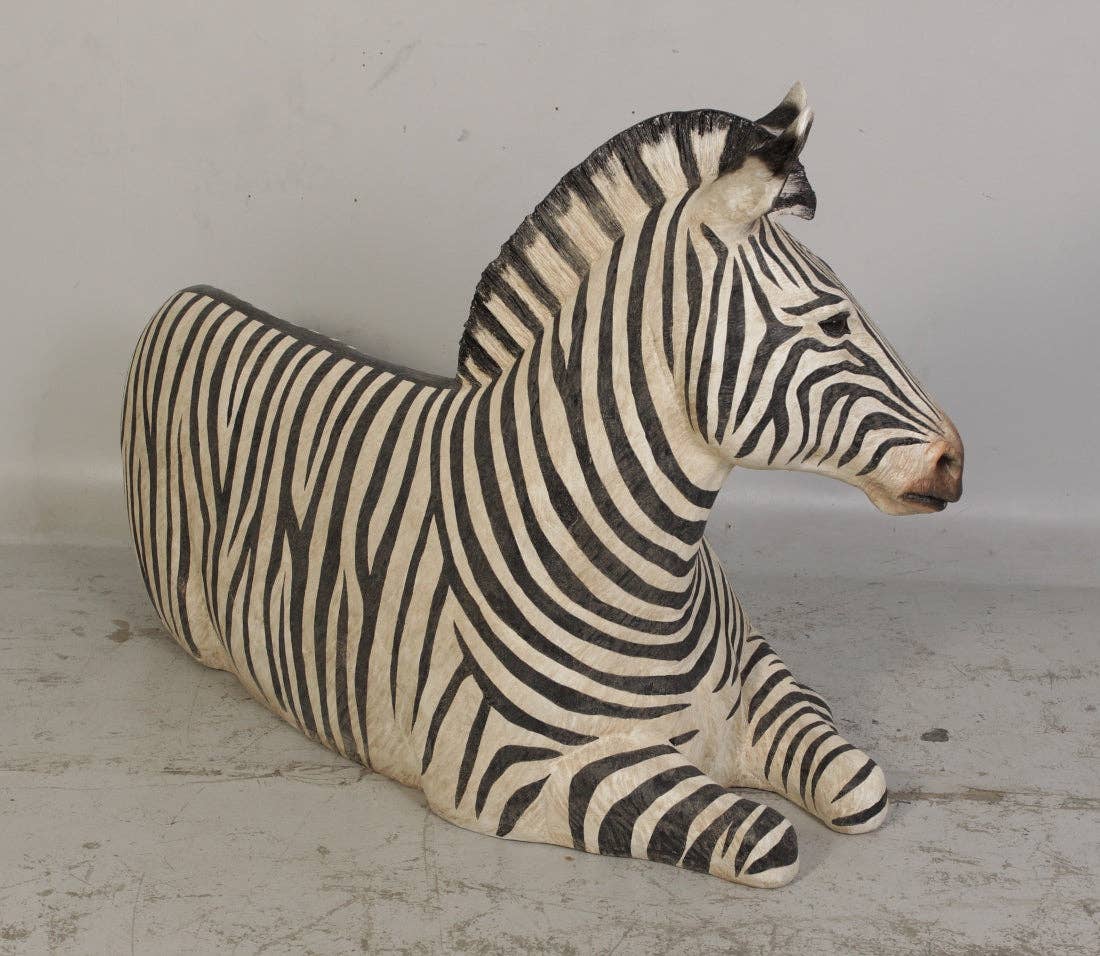 LM Treasures - Wholesale Decorative Tabletop Object - Zebra Bench Life Size Statue7