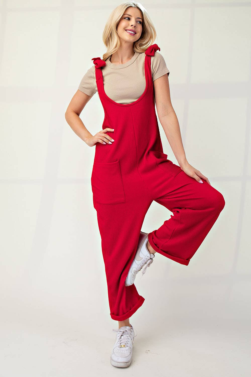 Celeste Clothing – Großhandel Jumpsuit – Damen – Plus-Size verstellbarer Rippen-Overall mit Fronttaschen - CP4387353