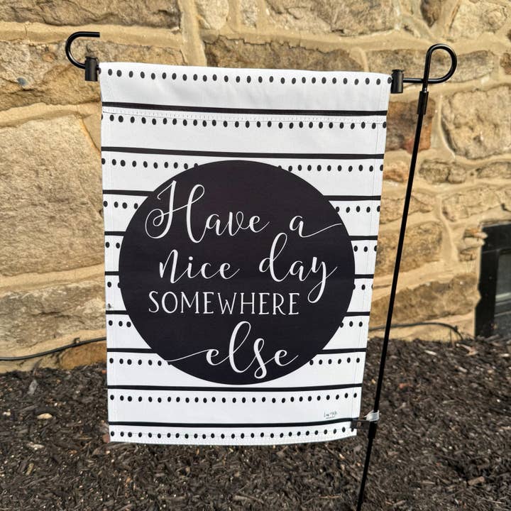 Dejligt daghaveflag TIL SALG! for engroshandel hos JanMichaels Art & Home