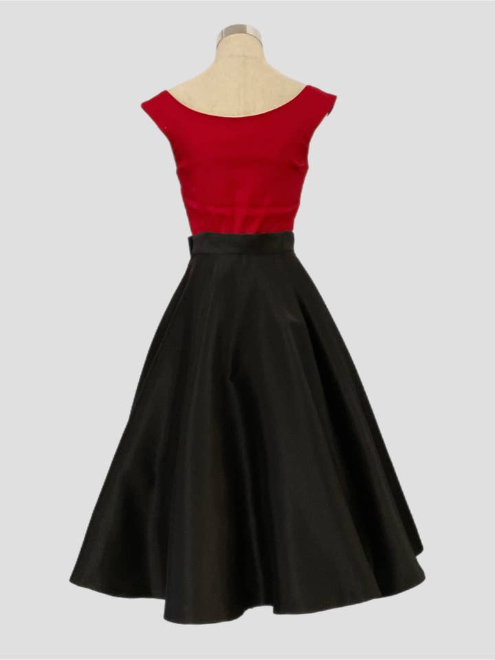 Retrospec'd Clothing - Vendita all'ingrosso Gonna - Donna - Gonna Grace Kelly Gonna nera in shantung vintage anni '50
