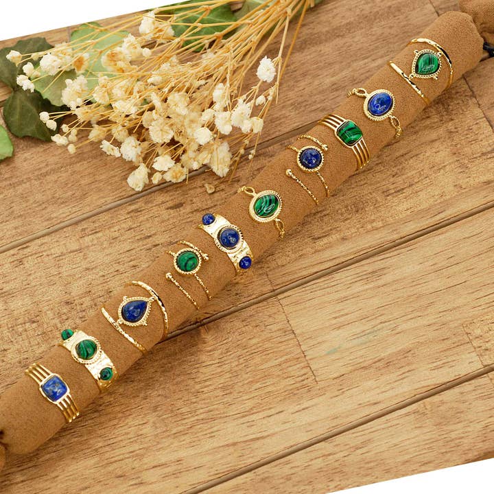 Magnificent Cushion of 10 Rings in Natural Stones for wholesale by Merveilles du Monde