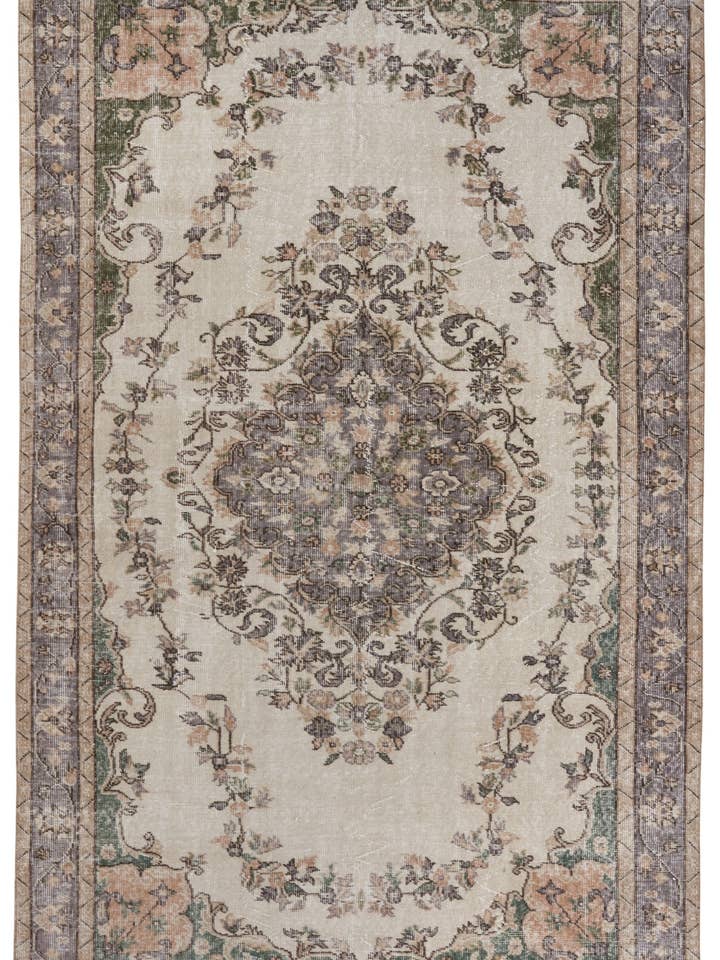 Jordyn - 5'6" x 9'1" for wholesale by Biev