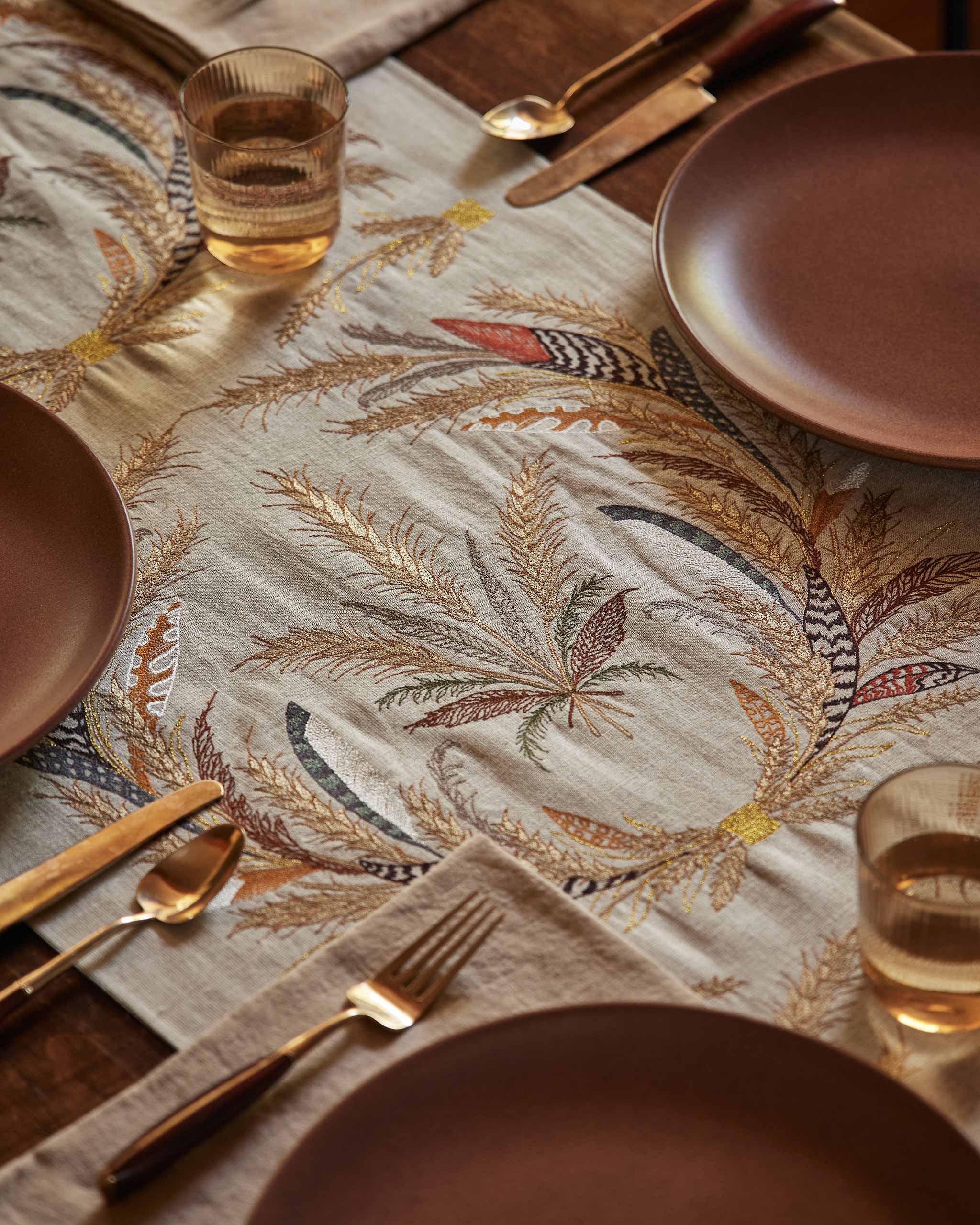 Coral & Tusk - Wholesale Table Runner - Wheat Harvest Table Runner1