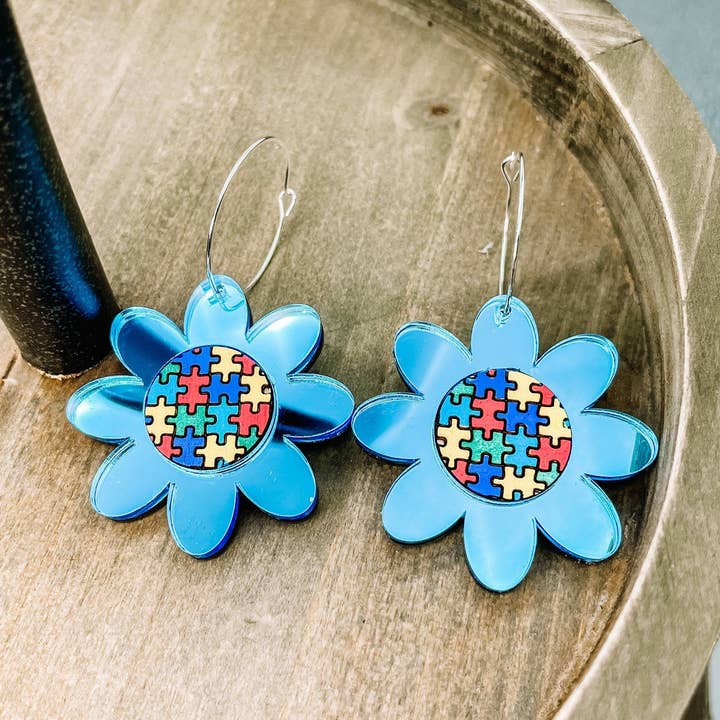 Daisy Dangles, sensibilisation à l'autisme pour la vente par Born 2 Blossom Designs