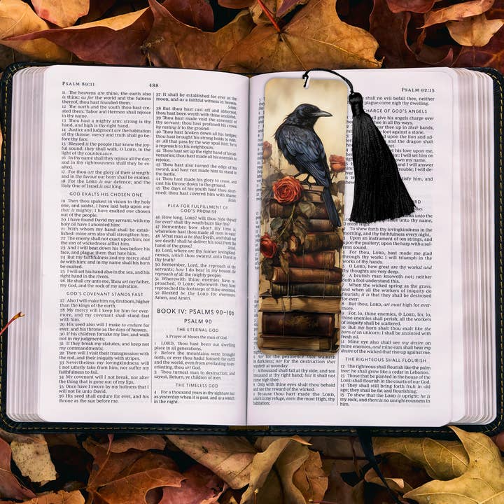 simply creative - Wholesale Bookmark - Bird on Books Aluminium Bookmark with Tassel - Stylish Metal Page Marker for Books and Journals5