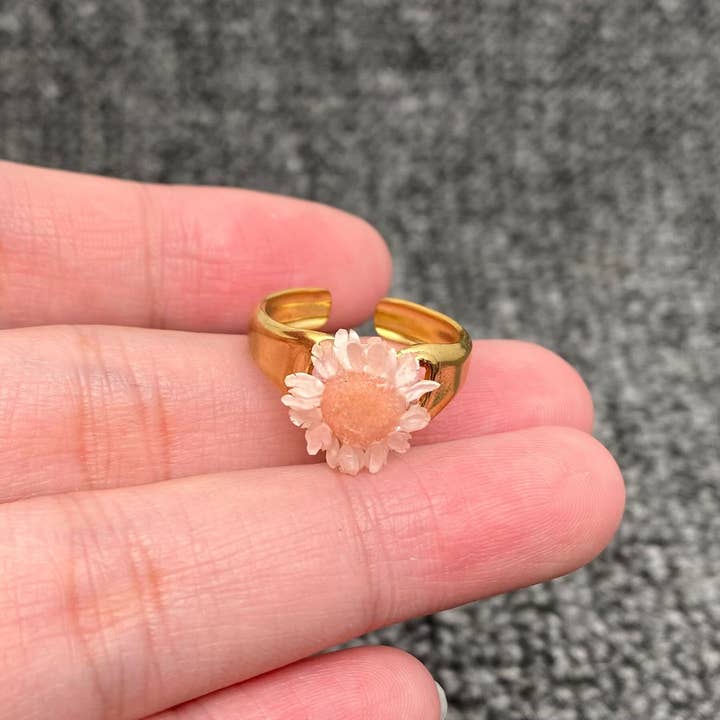 Mio Queena - Wholesale Cocktail/Statement Ring - 18K Gold Plated S.Steel Floral Adjustable Rings - PDF/FGS4