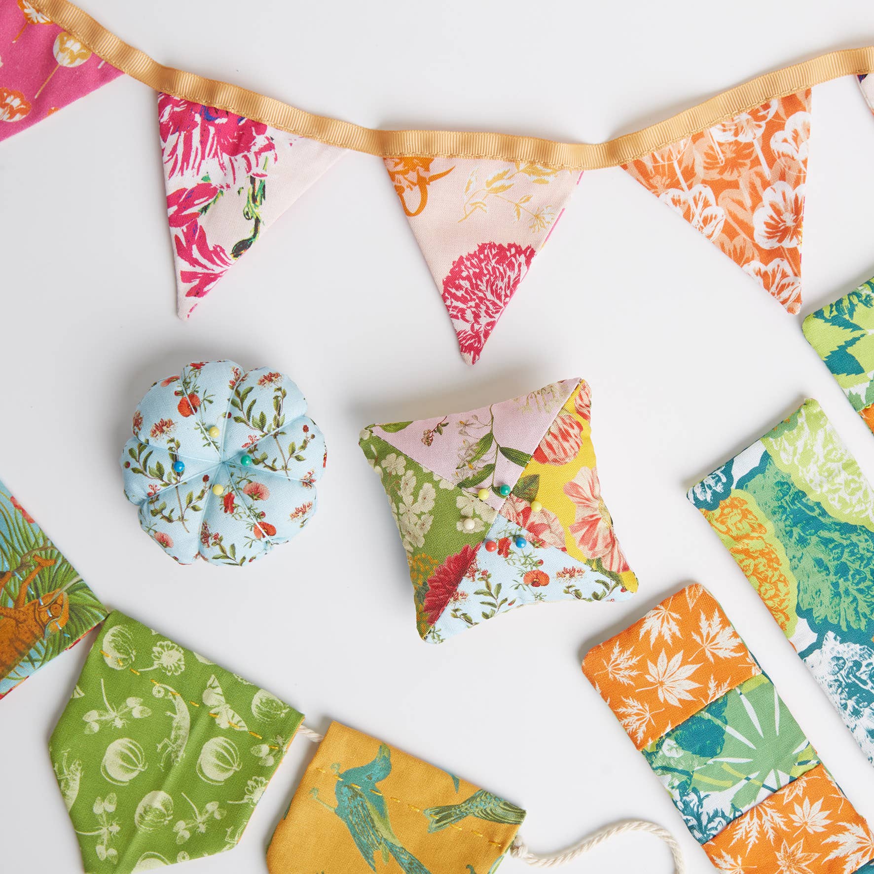 West Design Products - Vente Tissu - Lot de 4 feuilles de tissu RHS Fat Quarter, 45 x 56 cm6