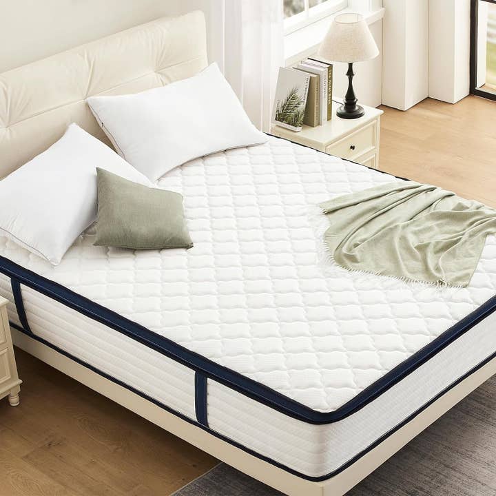 ShipItFurniture - Wholesale Bed - Queen Hybrid Mattress Medium-Firm, 12", CertiPUR-US Certified