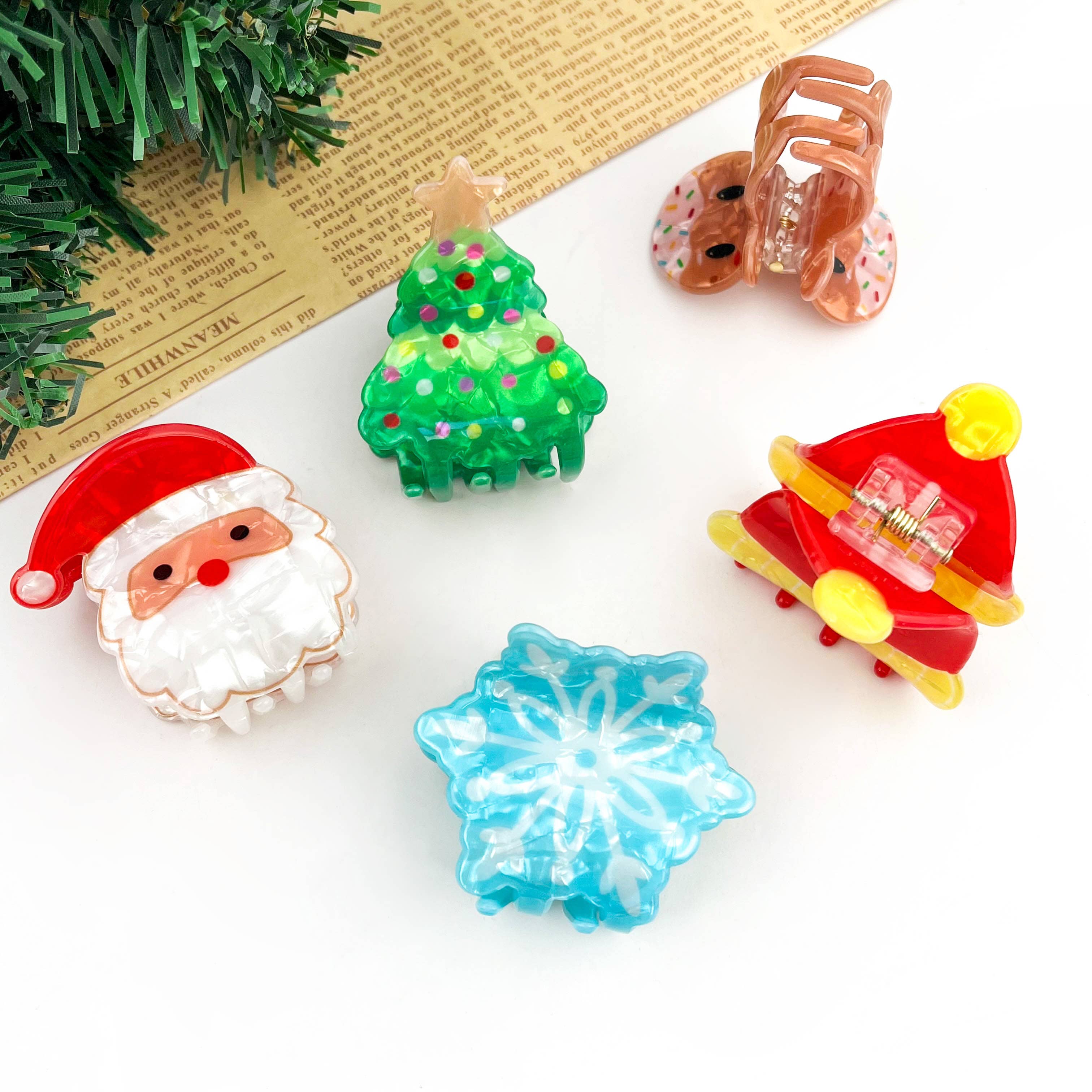 TheDivaSoap - Wholesale Hair Clip - Women's - Christmas Medium Hair Claw Clip, Snowflake & Holiday Designs5