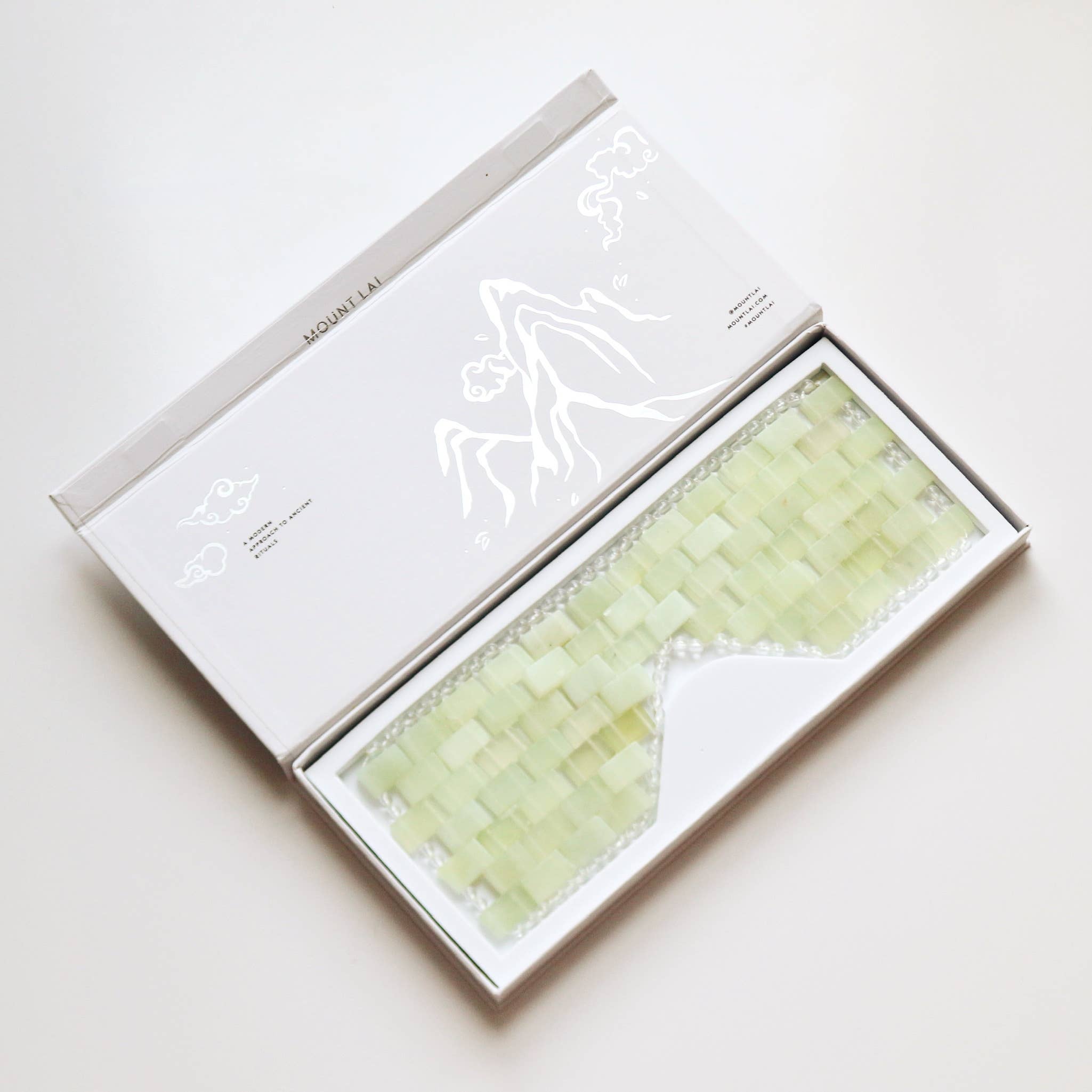 Mount Lai - Wholesale Sleep/Eye Mask - The Jade Eye Mask4