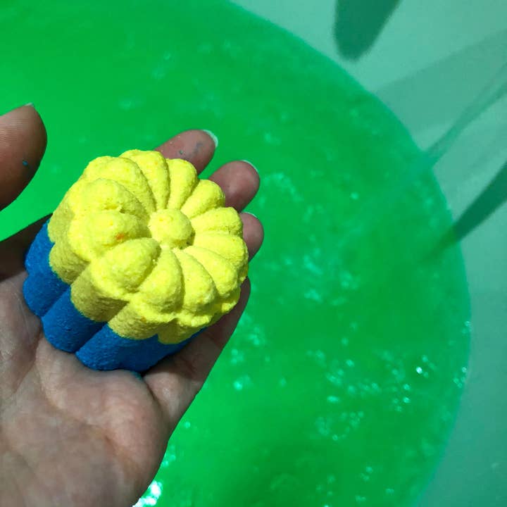 Pretty SavageĀ® - Wholesale Bar Soap - Savage of my Eye6