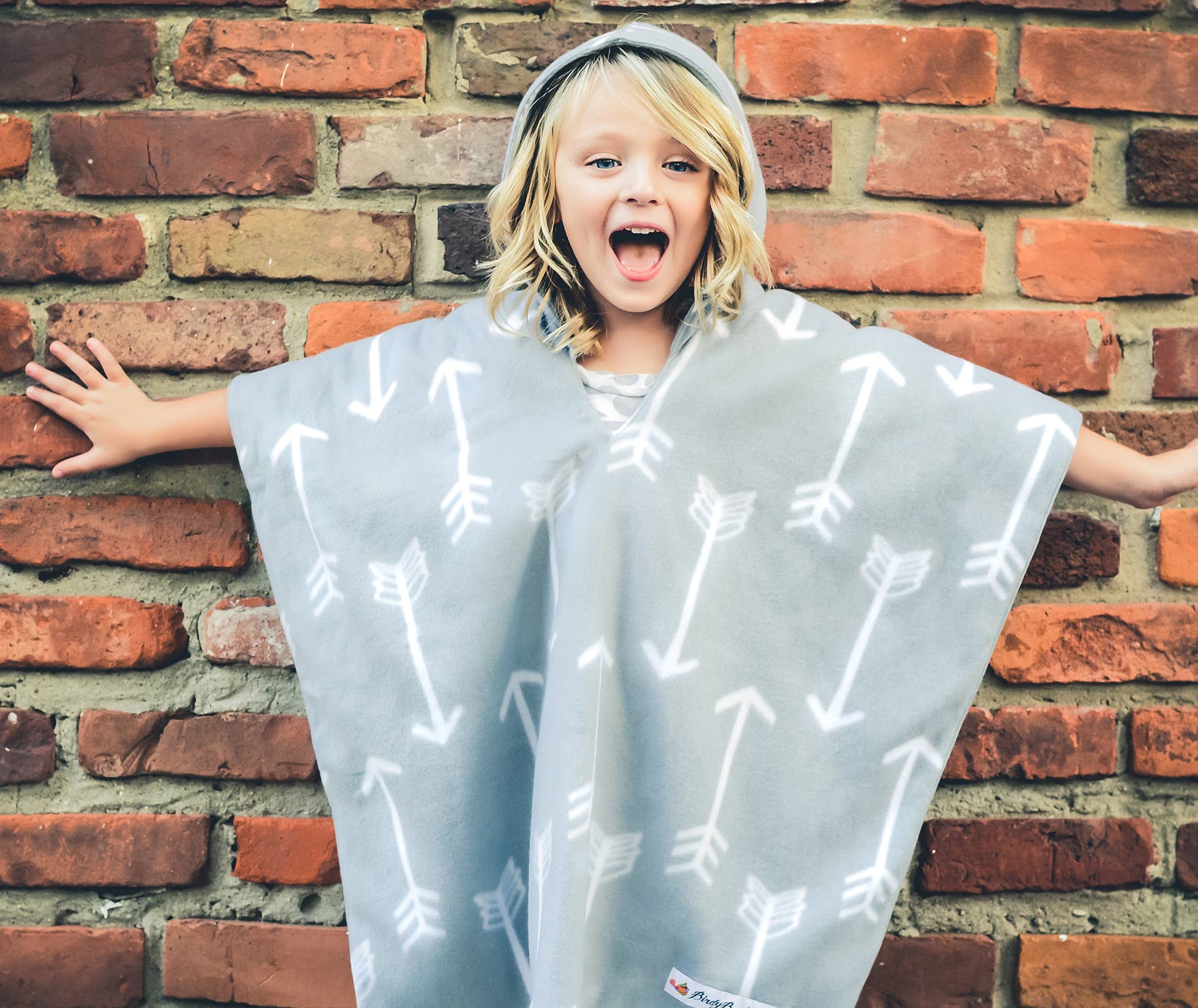 Birdy Boutique LLC. - Wholesale Poncho Towel - Kids & Baby - Classic Gray Arrows Car Seat Poncho for Kids12