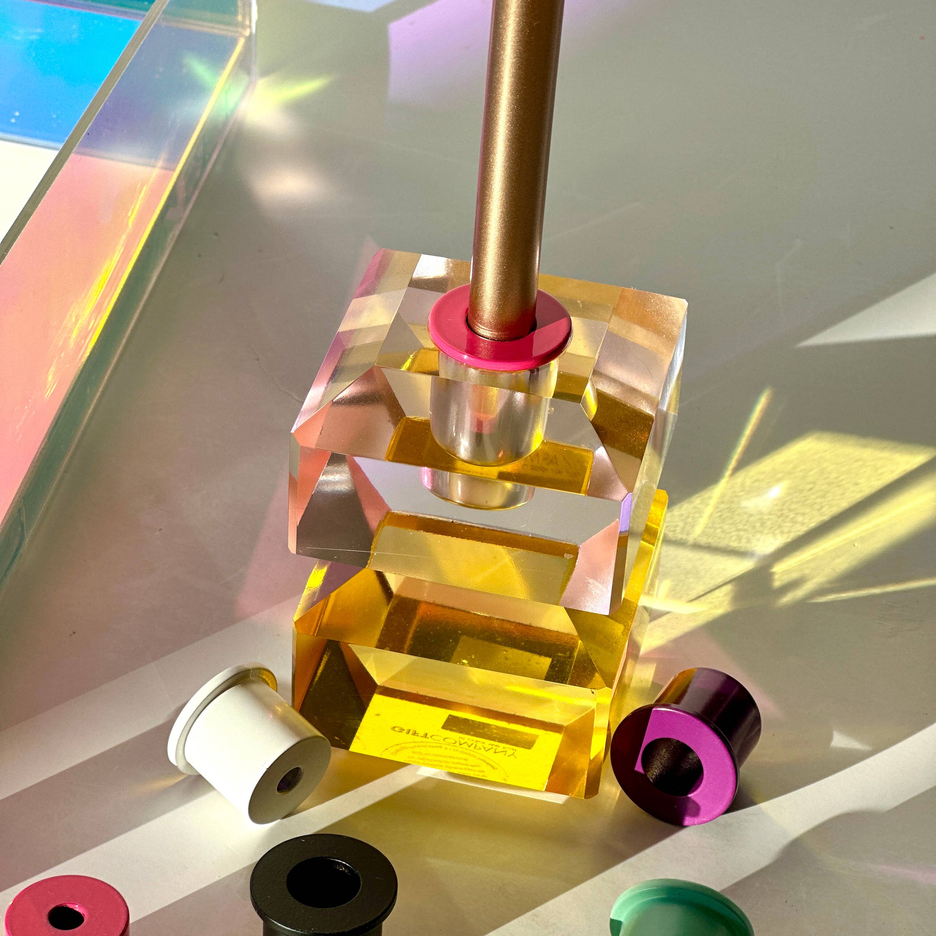 Pink Stories – wholesale Ljushållare – Fitter – adapter för smala ljusstakar i neonrosa5