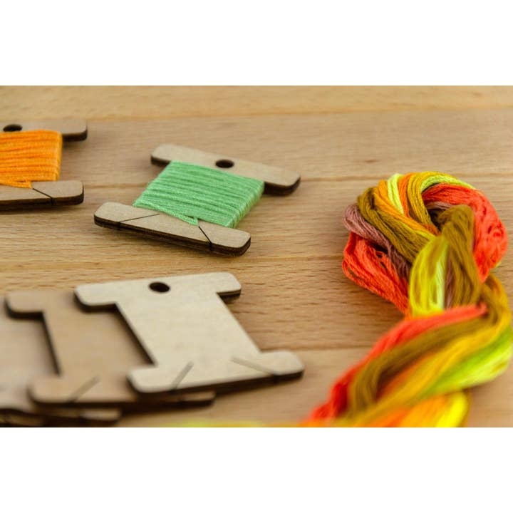 Embroidery craft - Wholesale Craft supplies - Wooden thread bobbins embroidery floss organizers BB-0014