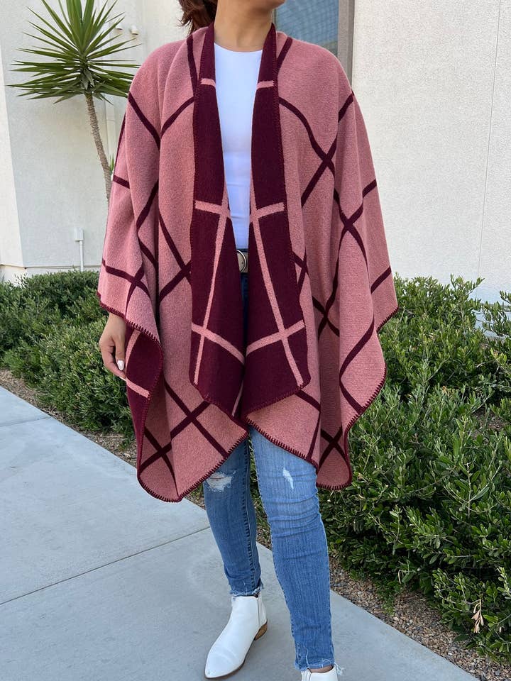 Justin & Taylor – wholesale Kimono – Women's – Shiver | Plaid Kimono Two-Toned Fall & Winter Shawl6