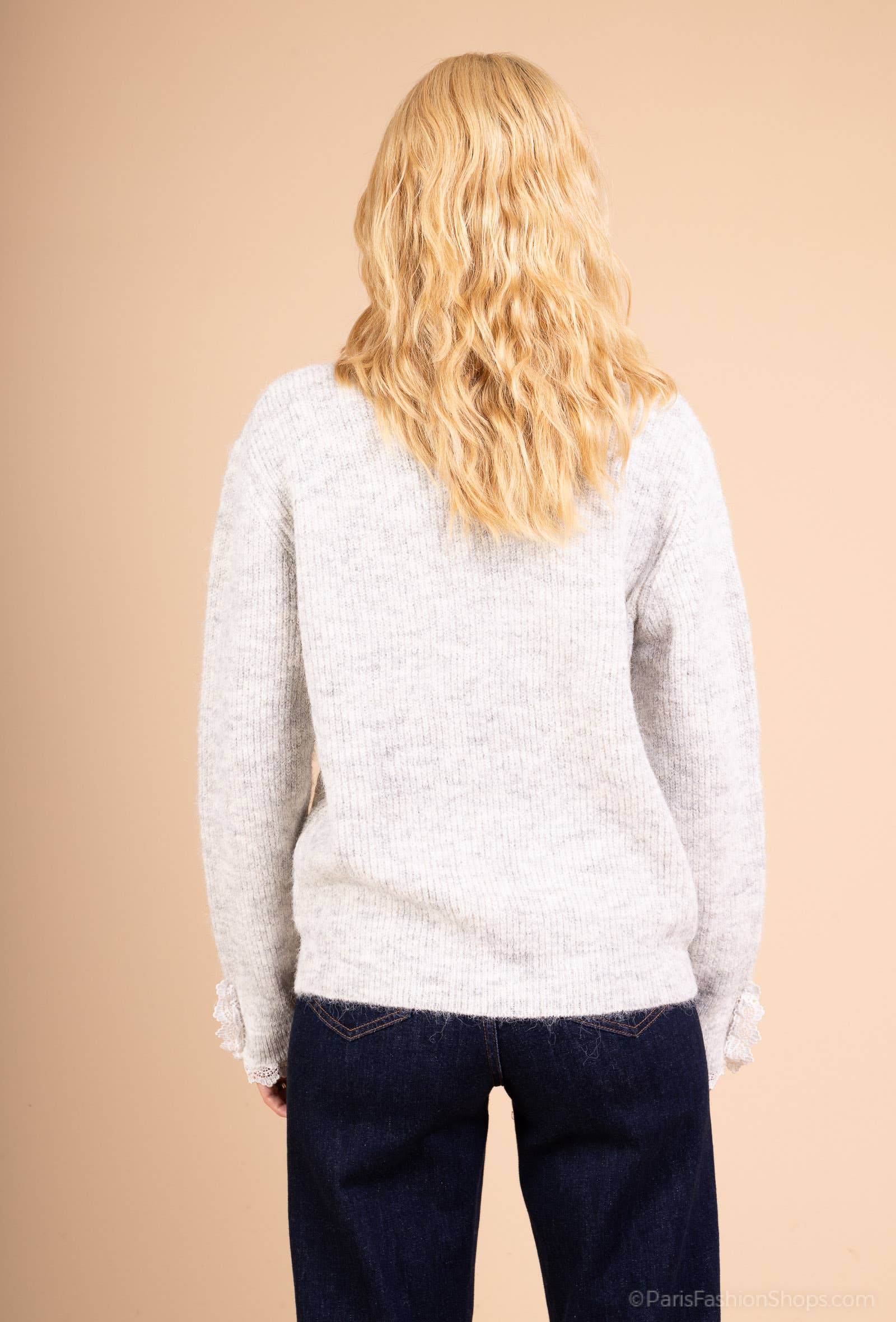 Afinity – Engroshandel Pullover - Dame – Ribstrikket sweater med blondekanter AP1301