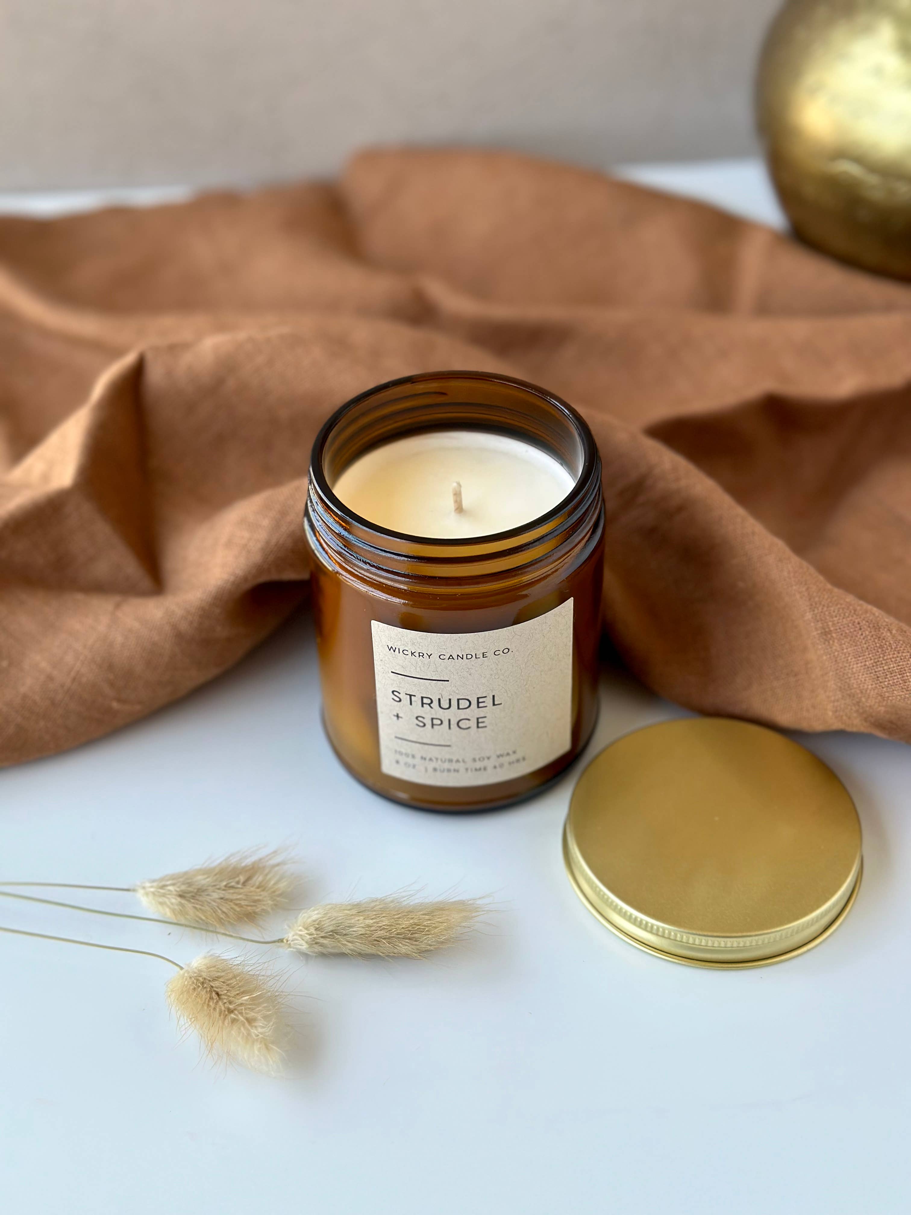 Wickry Candle Co. - Wholesale Jar/Filled Candle - Strudel & Spice 8 oz Soy Candle1