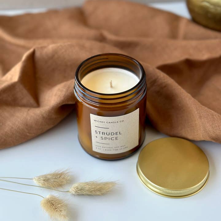 Wickry Candle Co. - Wholesale Jar/Filled Candle - Strudel & Spice 8 oz Soy Candle1