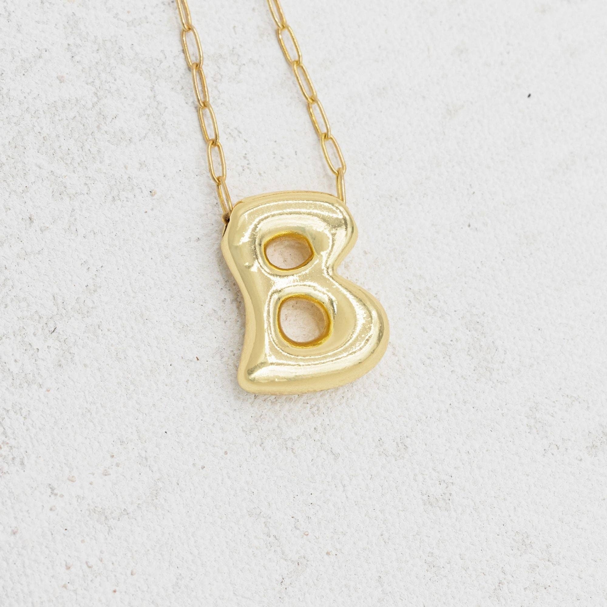 EMERSON & OLIVER - Vente Colliers à pendentif - Collier en forme de lettre à bulles en or26