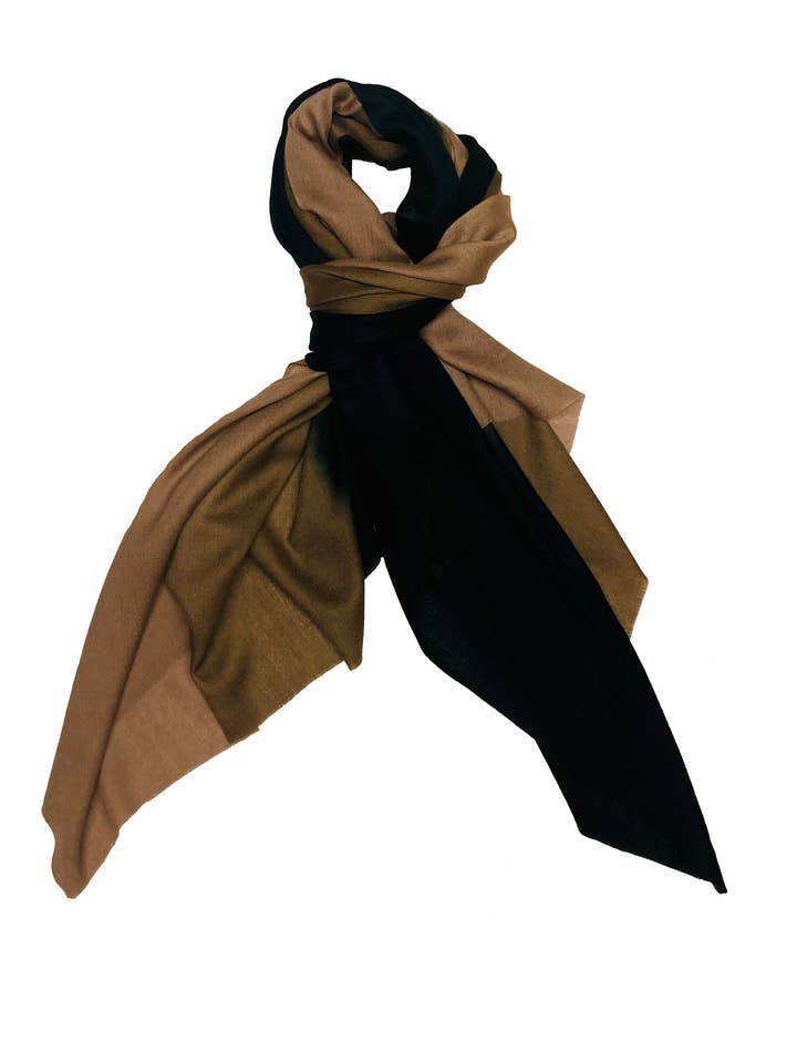 Teinture à tremper marron et noir pour la vente par Tina Sparkle