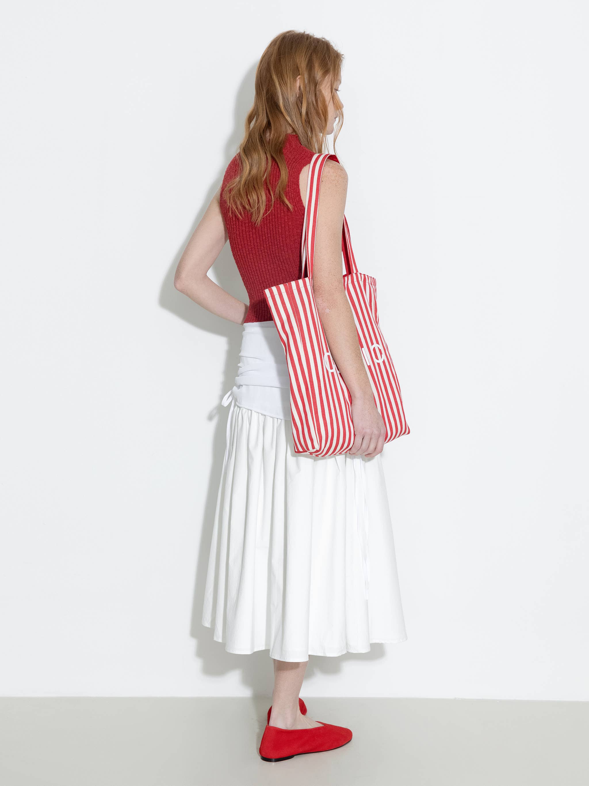 CUBIC - Venta al por mayor Camiseta sin mangas - Mujer - Top de punto sin mangas Flower 3D3