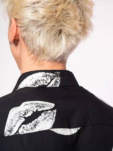 Camicia unisex 'LIPS' per la vendita all'ingrosso da parte di Benevierre