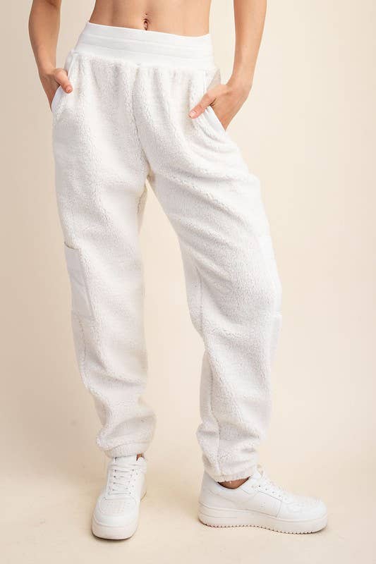Sunday Morning - Wholesale Lounge Sweatpants/Joggers - Women's - P236337 RELAXED FIT MICRO SHERPA CARGO SWEATPANTS5