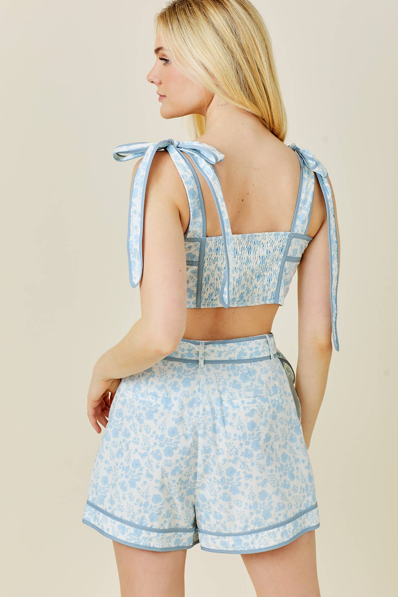 Baevely by Wellmade USA – wholesale Blus - Dam – MÖNSTRAD POPLIN AXELBANDSTOPP2