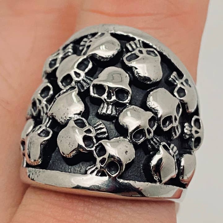 Rostfritt stål Smycken Multi-Skull Herrring - MJ/MR/GT för wholesale av Mio Queena