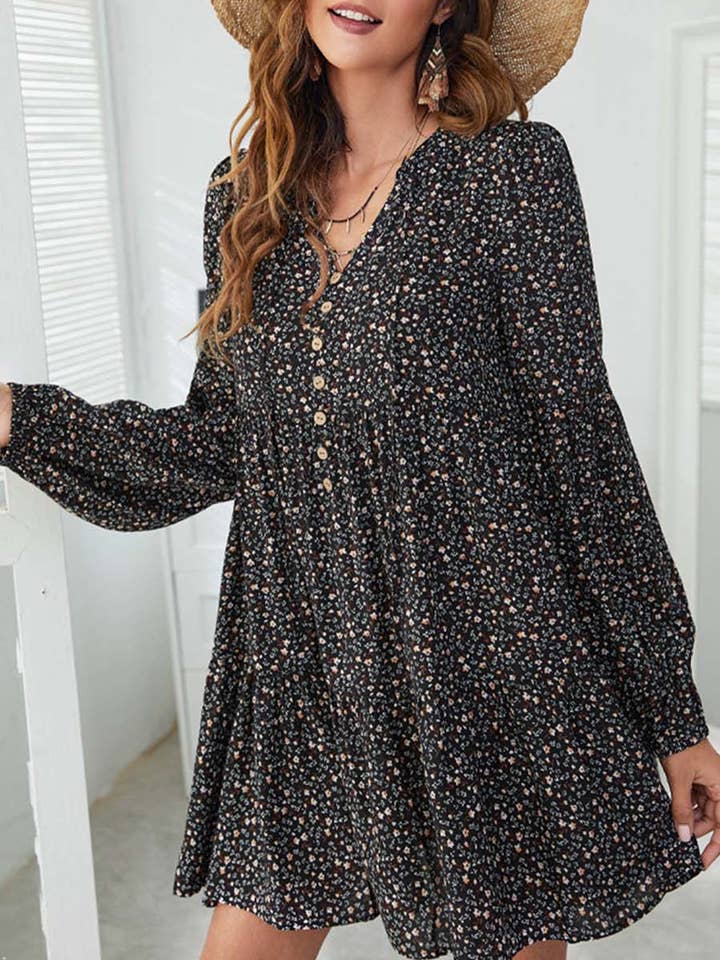Robe droite boutonnée à plusieurs niveaux pour la vente par Anna Kaci Wholesale