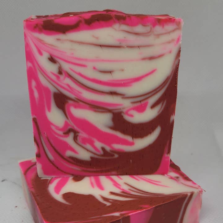 Savon Essence Enchantée pour la vente par Halian's Creations