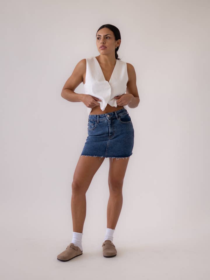 MINIROCK - DUNKELBLAU für den Großhandel von Matcha Jeans