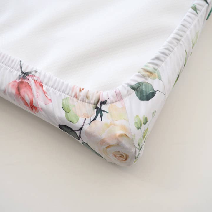 Honey Lemonade - Wholesale Changing Mat/Pad Cover - Baby - Changing Pad Cover - Peach Floral