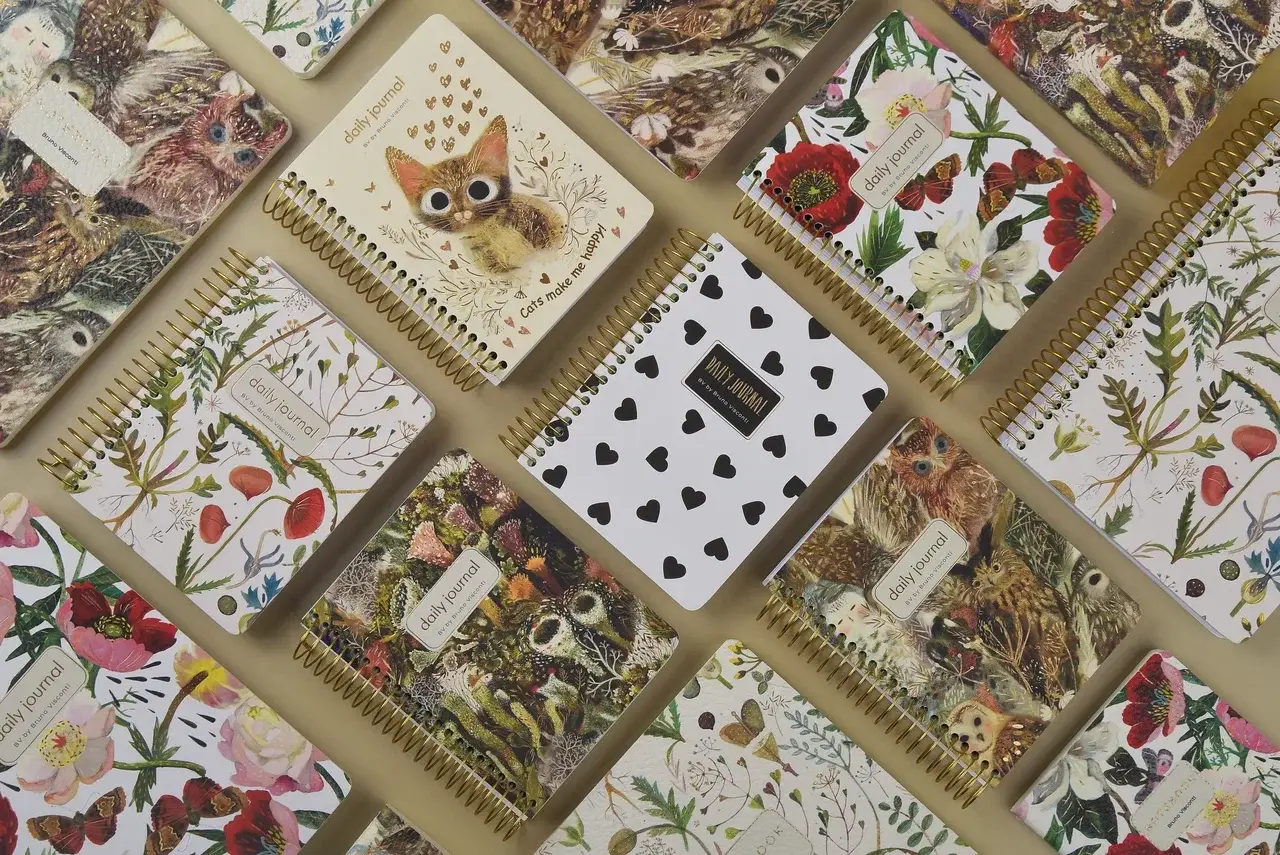 BV by Bruno Visconti - Vente Agendas - Agenda hebdomadaire spiralé A6 ArtPlanner - Pivoines2