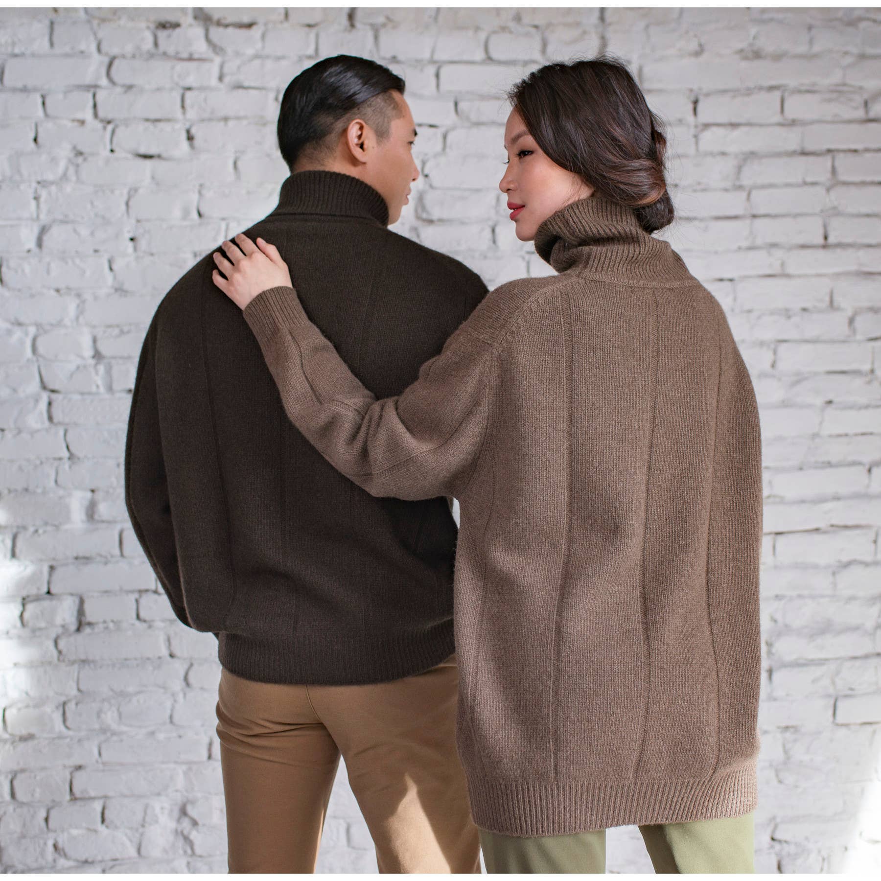 Dark brown Tamku Sweater for wholesale on Faire1