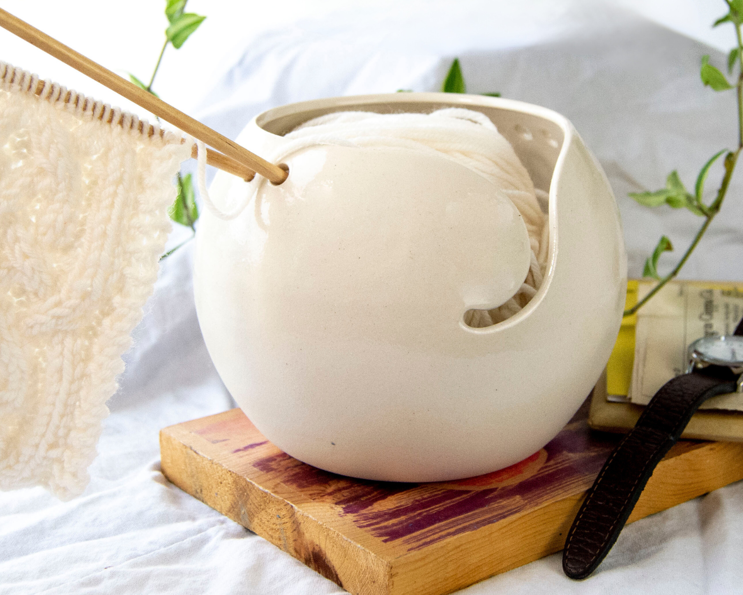 Cōppa Cōllaborative LLC - Wholesale Knitting/Crochet Supplies - Minimal Ceramic Yarn Bowl7