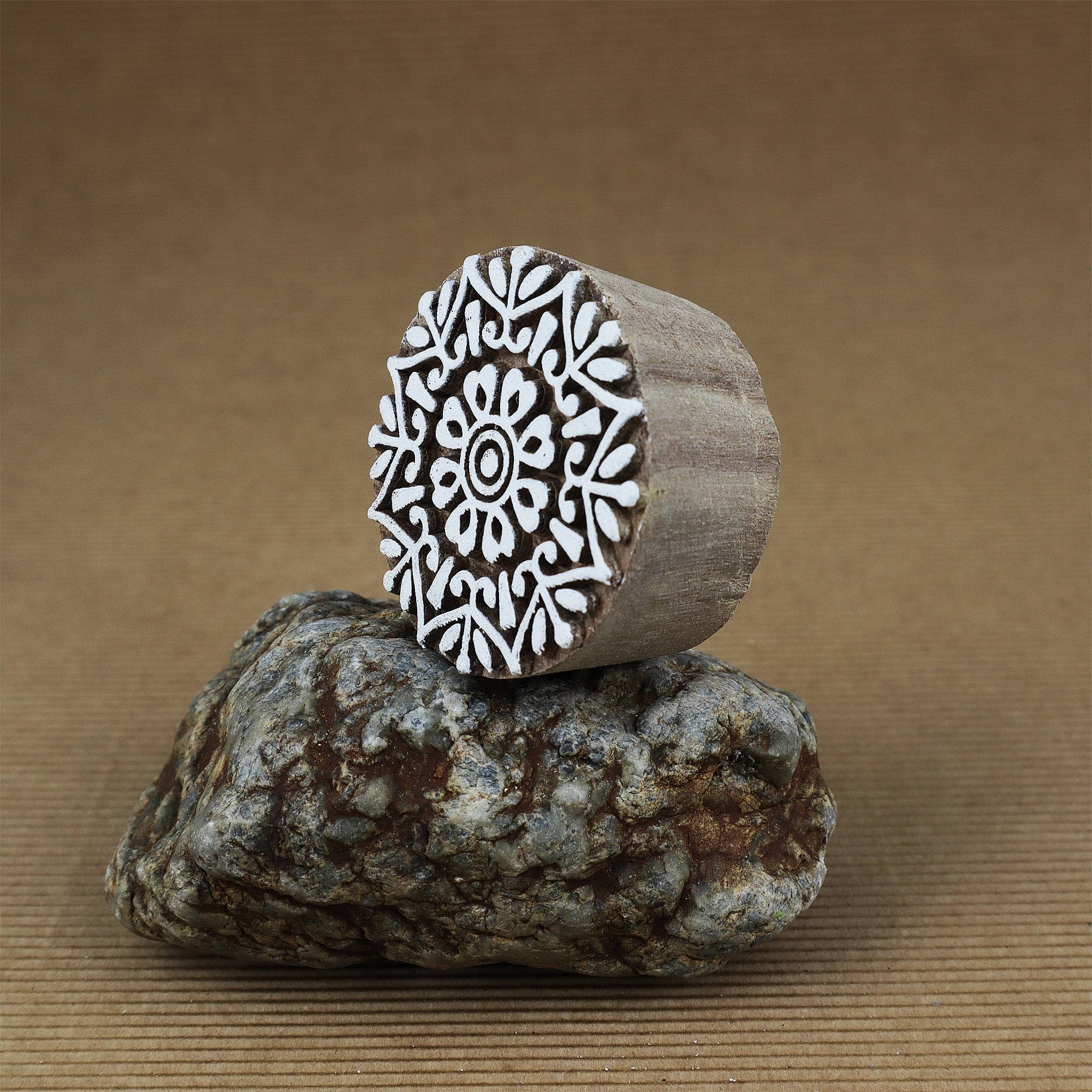 Tribal Trade GmbH - Wholesale Rubber/Decorative Stamp - Round wooden stamp mandala 5cm wooden stamp3