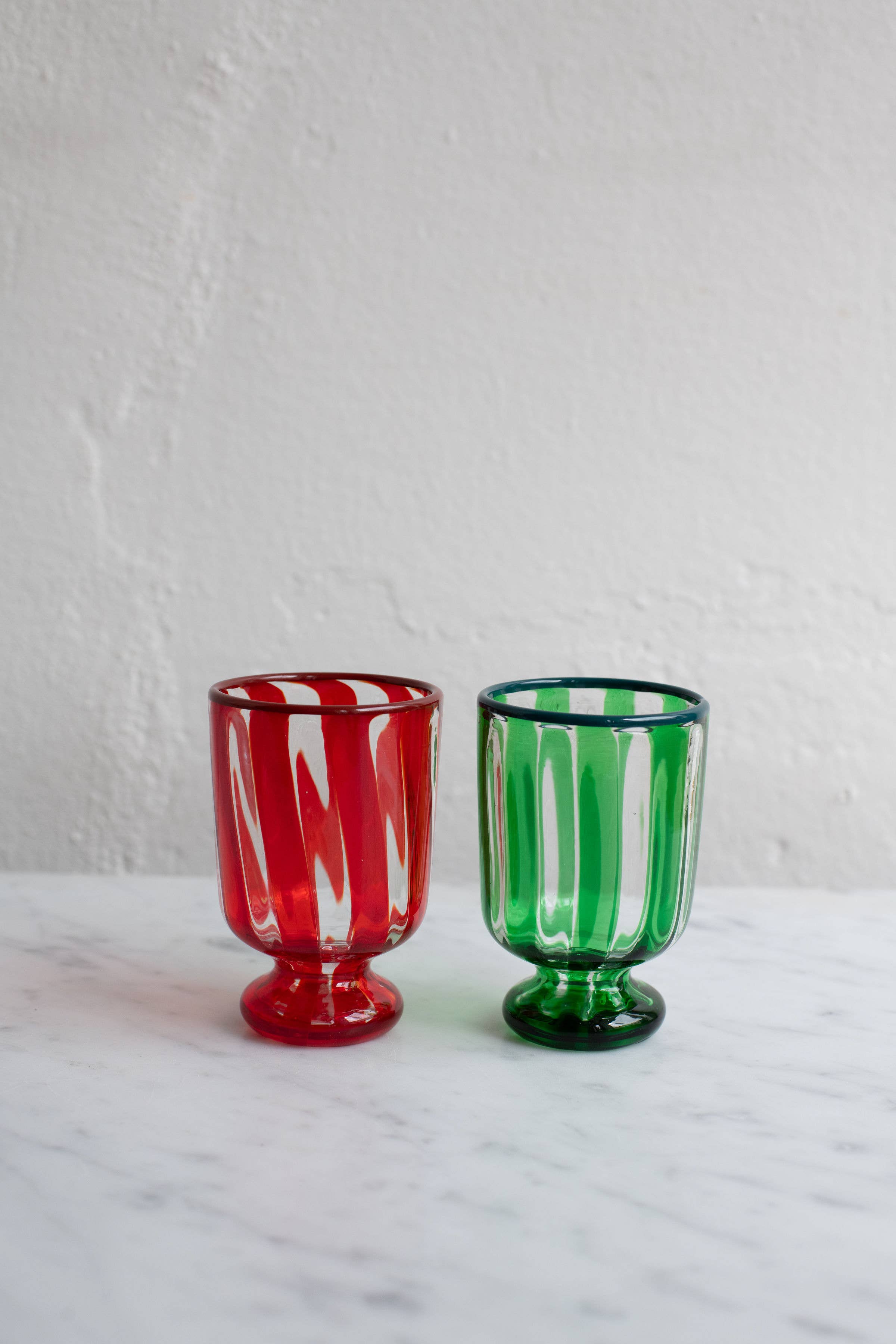 Moncada Home - Wholesale Wine Glass - Candy Cane [Red] - Handblown Murano Wine Glass (Goblet)2