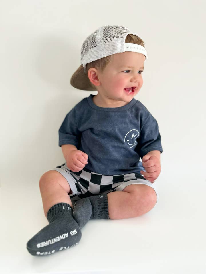 Huds + Hanes - Wholesale Screen-printed t-shirt – Kids - Have a Good Day 😊 Acid Wash Tee2