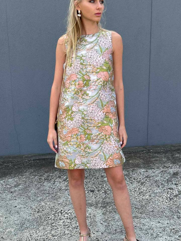 Vestido HOSS Frances Shift - Jardim de Seda por atacado de HOSS