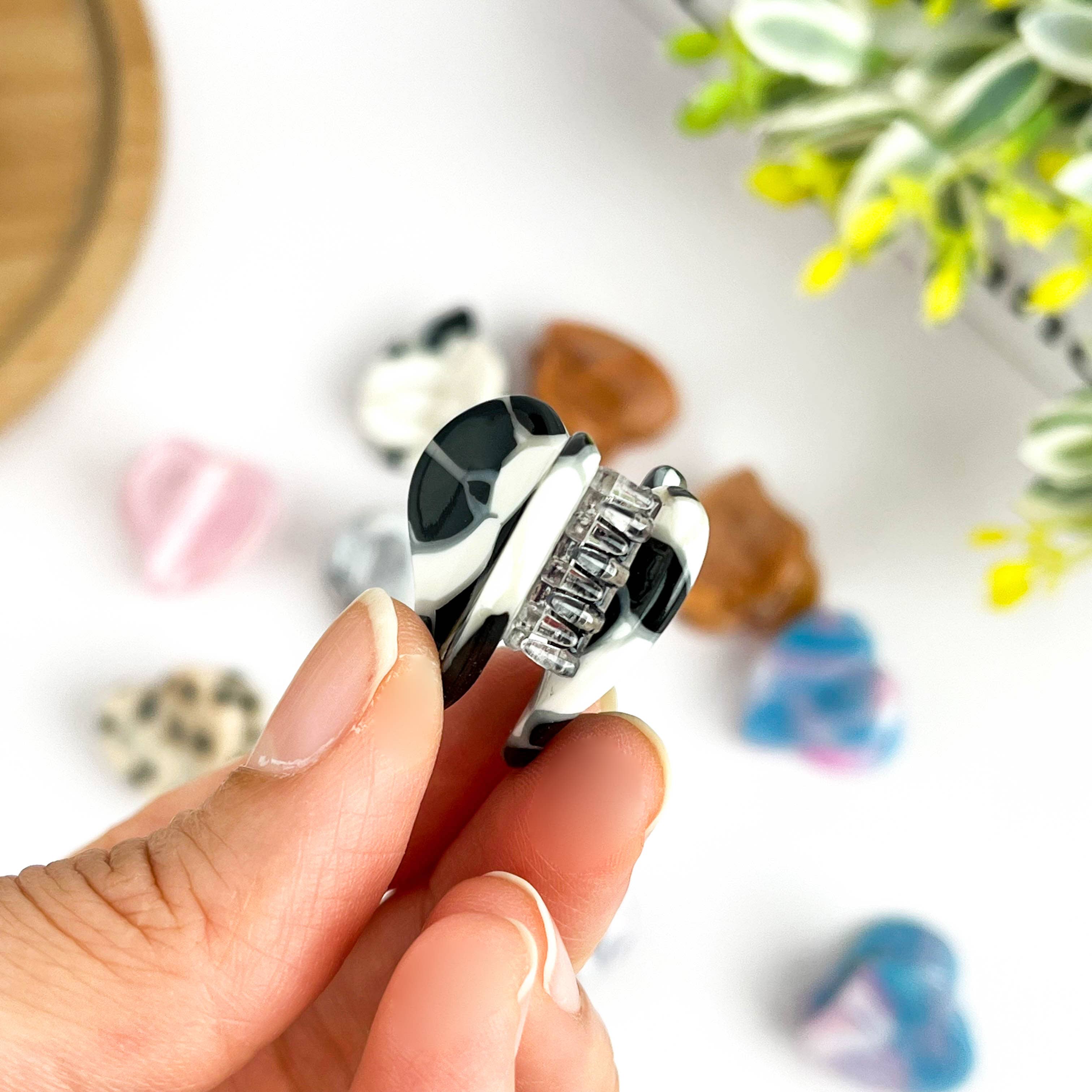 TheDivaSoap - Vente Pince à cheveux – femme - Pince à cheveux mignonne en acétate en forme de mini cœur, pince à cheveux pour la Saint-Valentin17