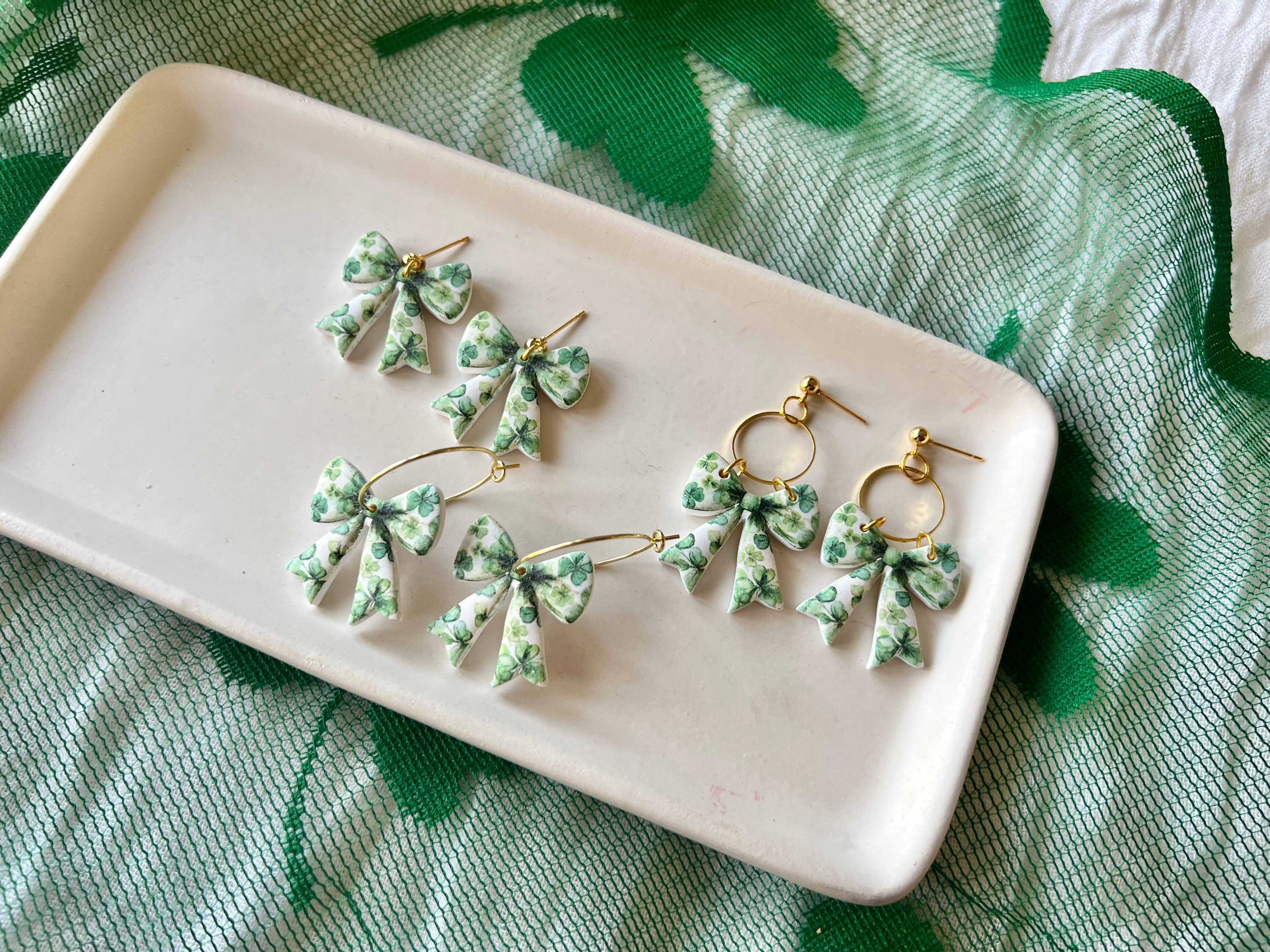 SeizeTheClayJewelry - Vente Boucles d'oreilles pendantes - Boucles d'oreilles nœud trèfle, Boucles d'oreilles nœud trèfle à quatre feuilles, Nœud porte-bonheur7