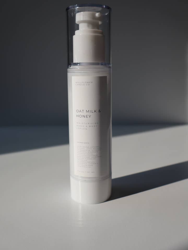 Havremælk & Honning Hånd- og Kropslotion for engroshandel hos Wallflower Candle Co.