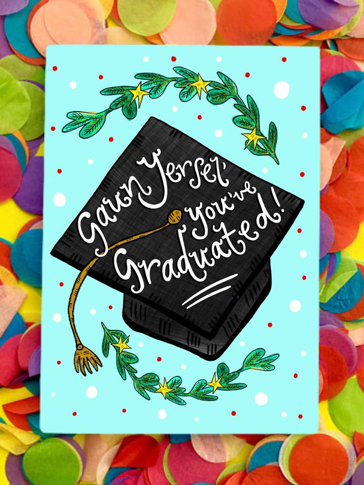 Biglietto di auguri GAUN YERSEL 'You've GRADUATED per la vendita all'ingrosso da parte di Claire Barclay Draws