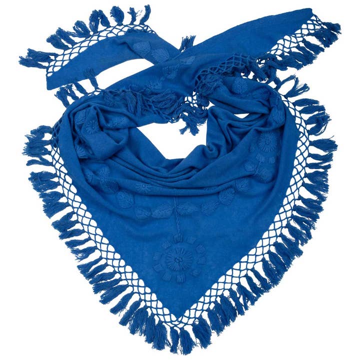 Écharpe triangulaire en cachemire faite main, bleue pour la vente par Shirin Sehan