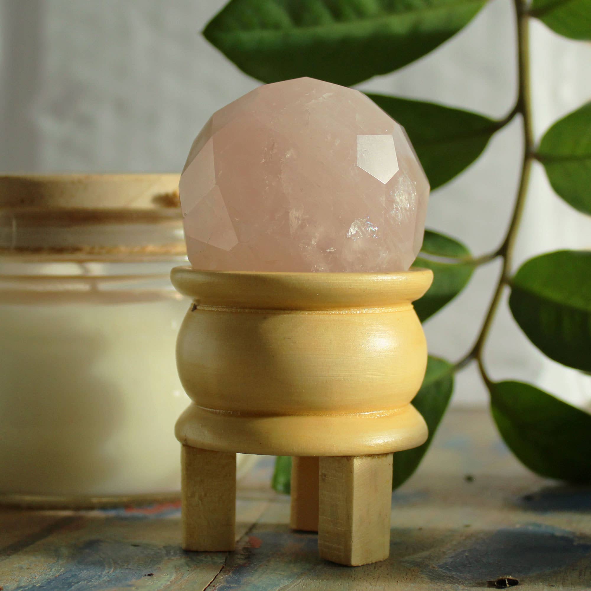 Ancient Wisdom – wholesale Spiritual stone/crystal – Gemstone Faceted Healing Ball & Stand - Rose Quartz2