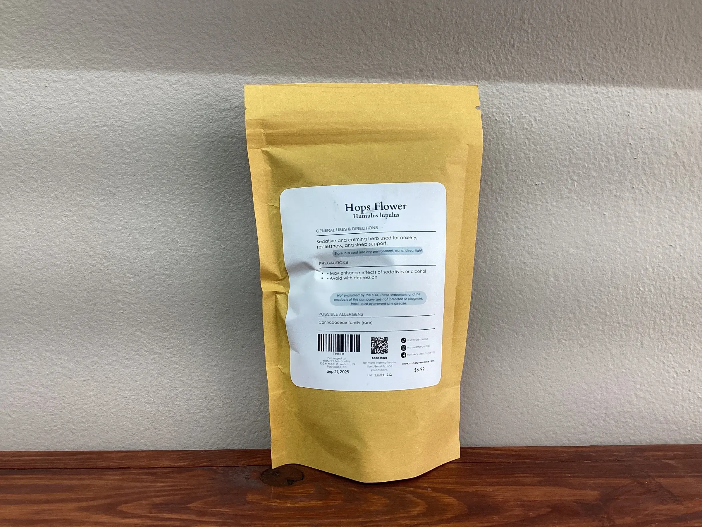 Nature's Mercantile - Venta al por mayor Hierbas - Flor de lúpulo2