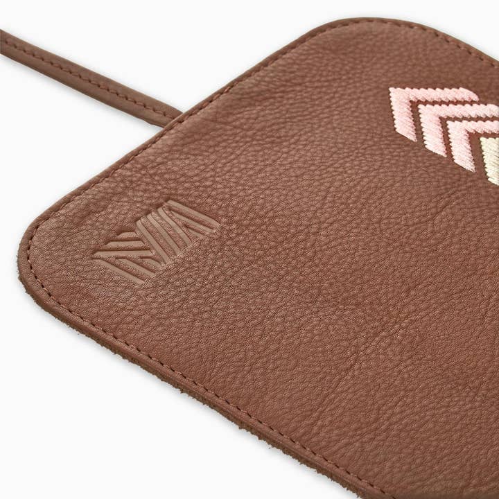 Gaucho TechRoll, Tan/ Dusty Pink for wholesale by Mantidy